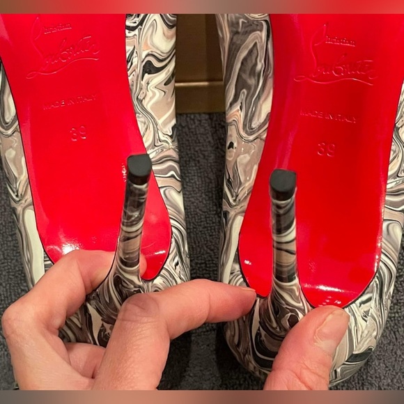 Christian Louboutin Worn Twice Patent Marble Swirl Pigalle Follies 100 Size 39 - Picture 8 of 14